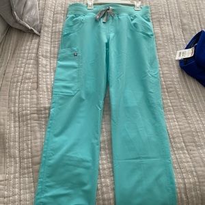 Xs petite figs scrub pants